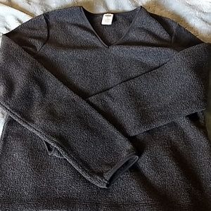 Fleece long sleeve gray shirt